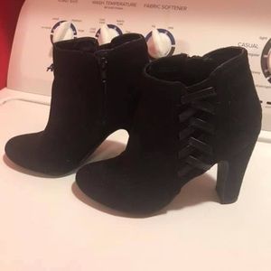 Ladies Shoes